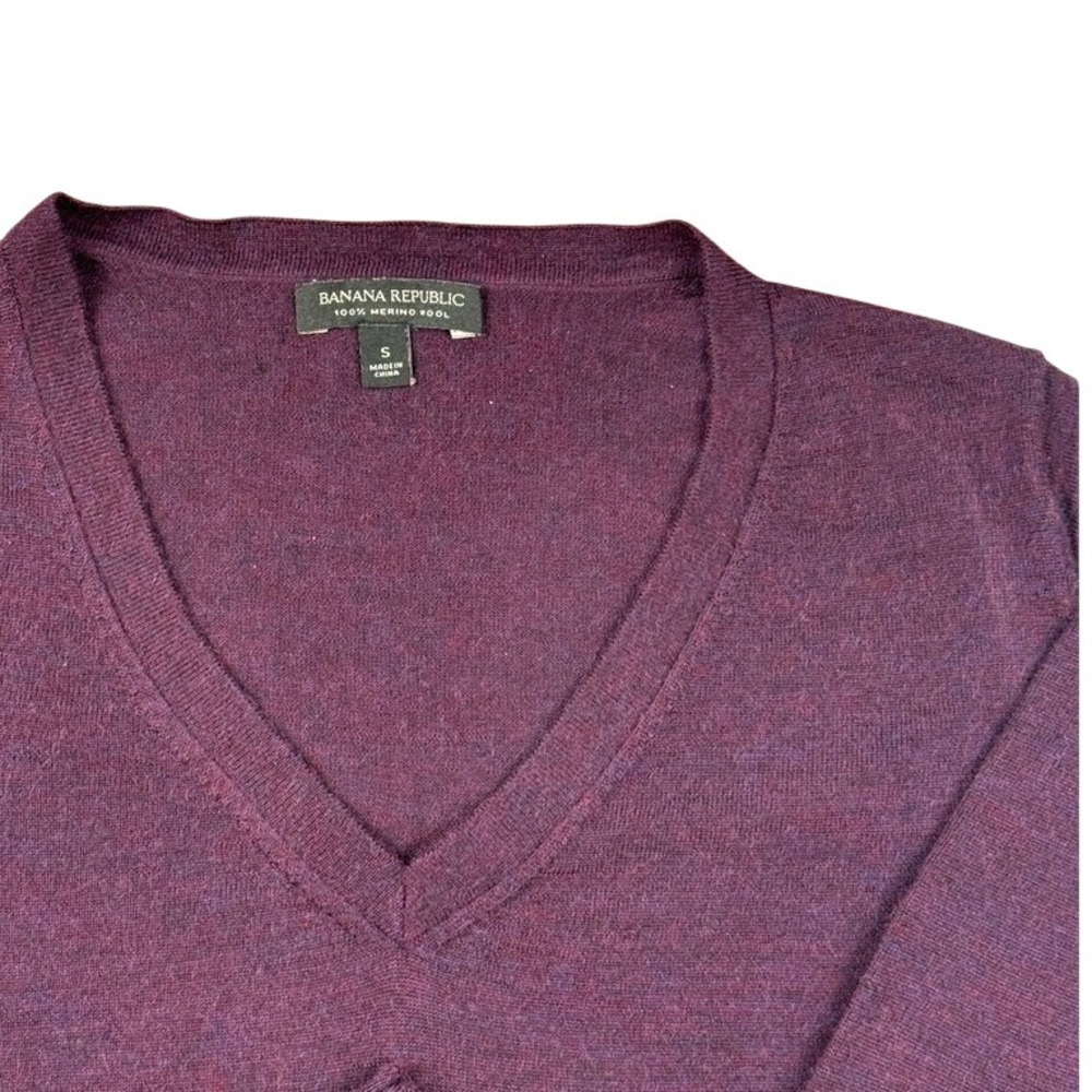 Banana Republic Burgundy 100% Merino Wool V-Neck Sweater Plum Top Womens Small